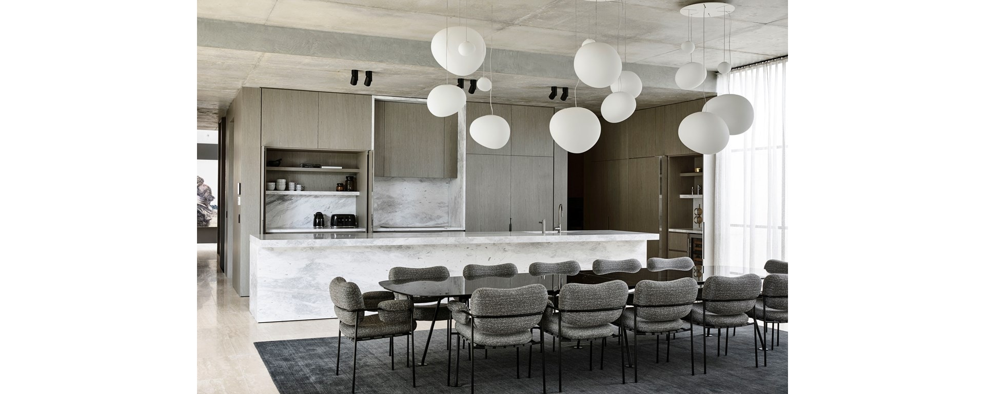 Kenley Court Residence by John Bornas